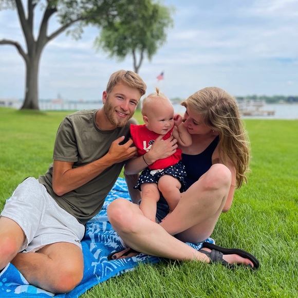 Meet your Posher, Hope - Picture 2 of 7